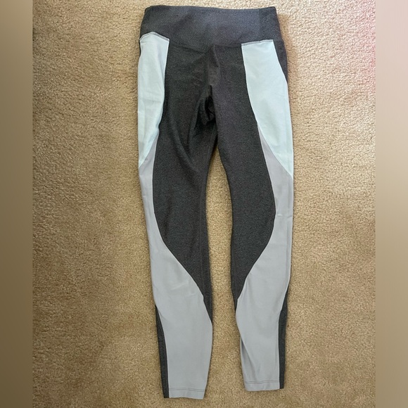Nike leggings - Picture 2 of 3